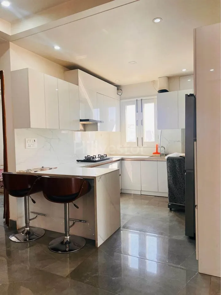 1,600 sq. ft. 3 BHK Furnished Apartment in Patel Nagar, Dehradun