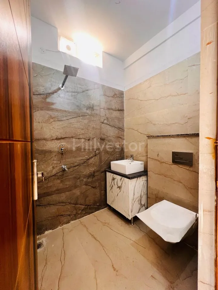 1,750 sq. ft. 3 BHK Apartment on General Mahadev Singh Road, Dehradun