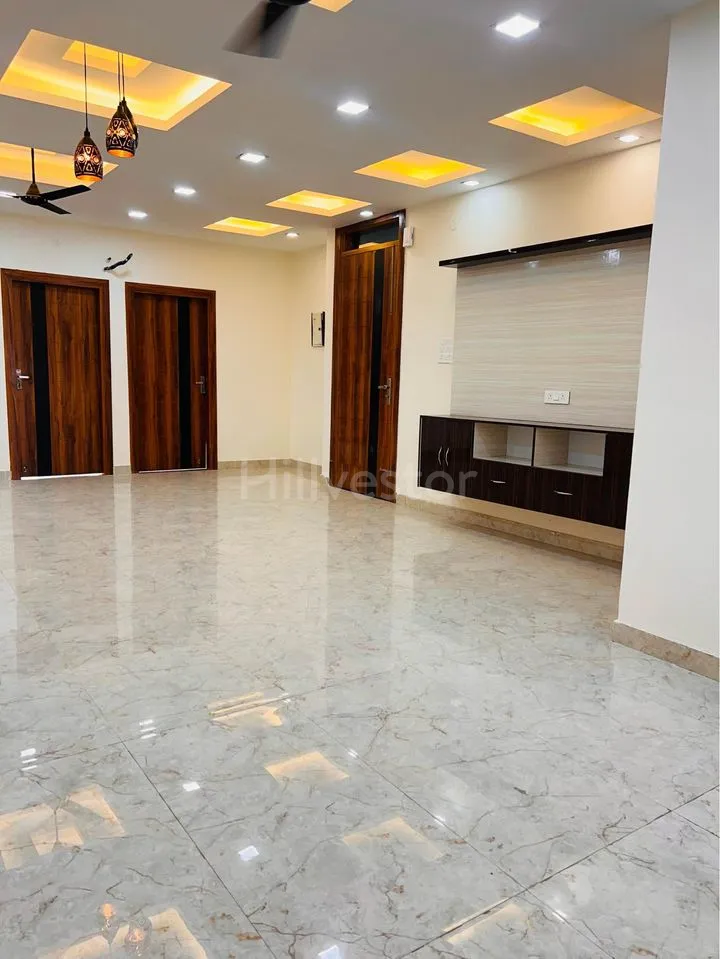 1,750 sq. ft. 3 BHK Apartment on General Mahadev Singh Road, Dehradun