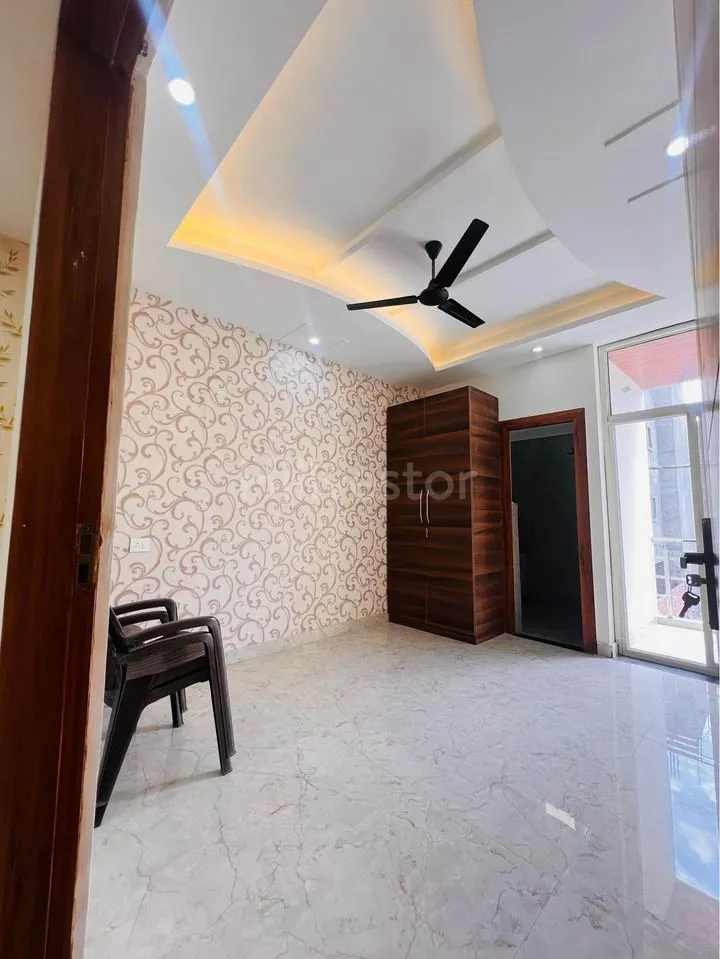 1,750 sq. ft. 3 BHK Apartment on General Mahadev Singh Road, Dehradun