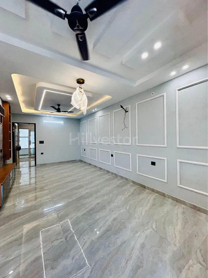 1,600 sq. ft. 3 BHK Apartment on General Mahadev Singh Road, Dehradun