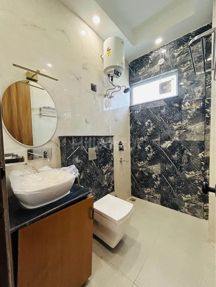 1,600 sq. ft. 3 BHK Apartment on General Mahadev Singh Road, Dehradun