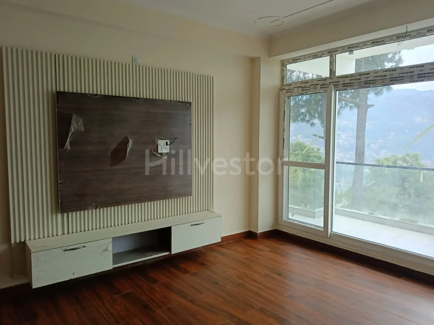 1,600 sq. ft. 3 BHK Apartment near Barog Road in Deoghat, Solan