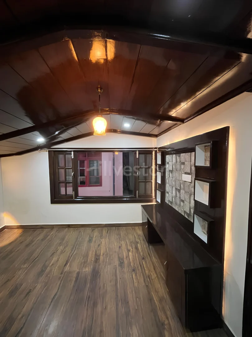 2,800 sq. ft. 5 BHK Apartment near Jakhu Temple in Jakhu, Shimla