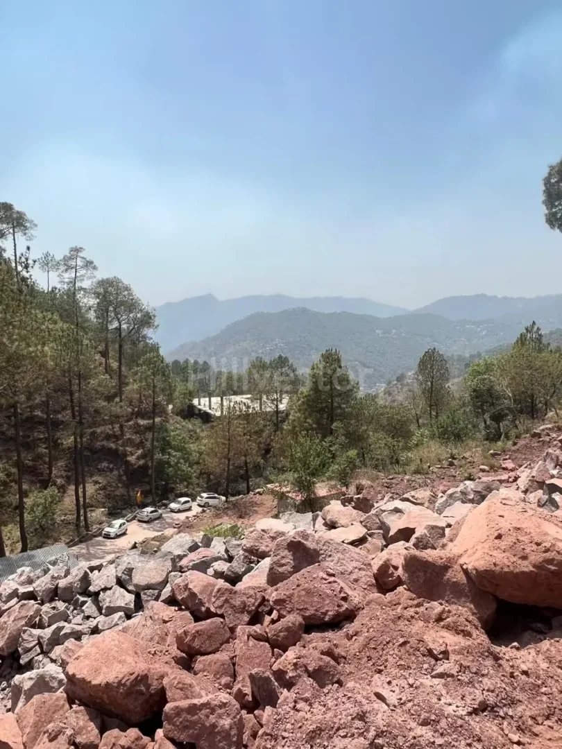 300 sq. yd. Residential Plot in Stone Gate, Kumarhatti Nahan Road, Solan