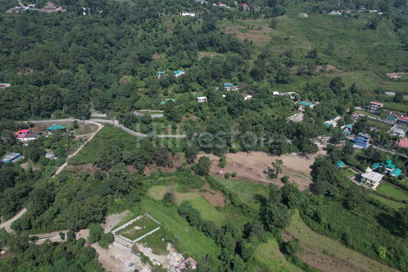 3,000 sq. yd. Commercial Land near Naukuchiatal Lake, Naukuchiatal