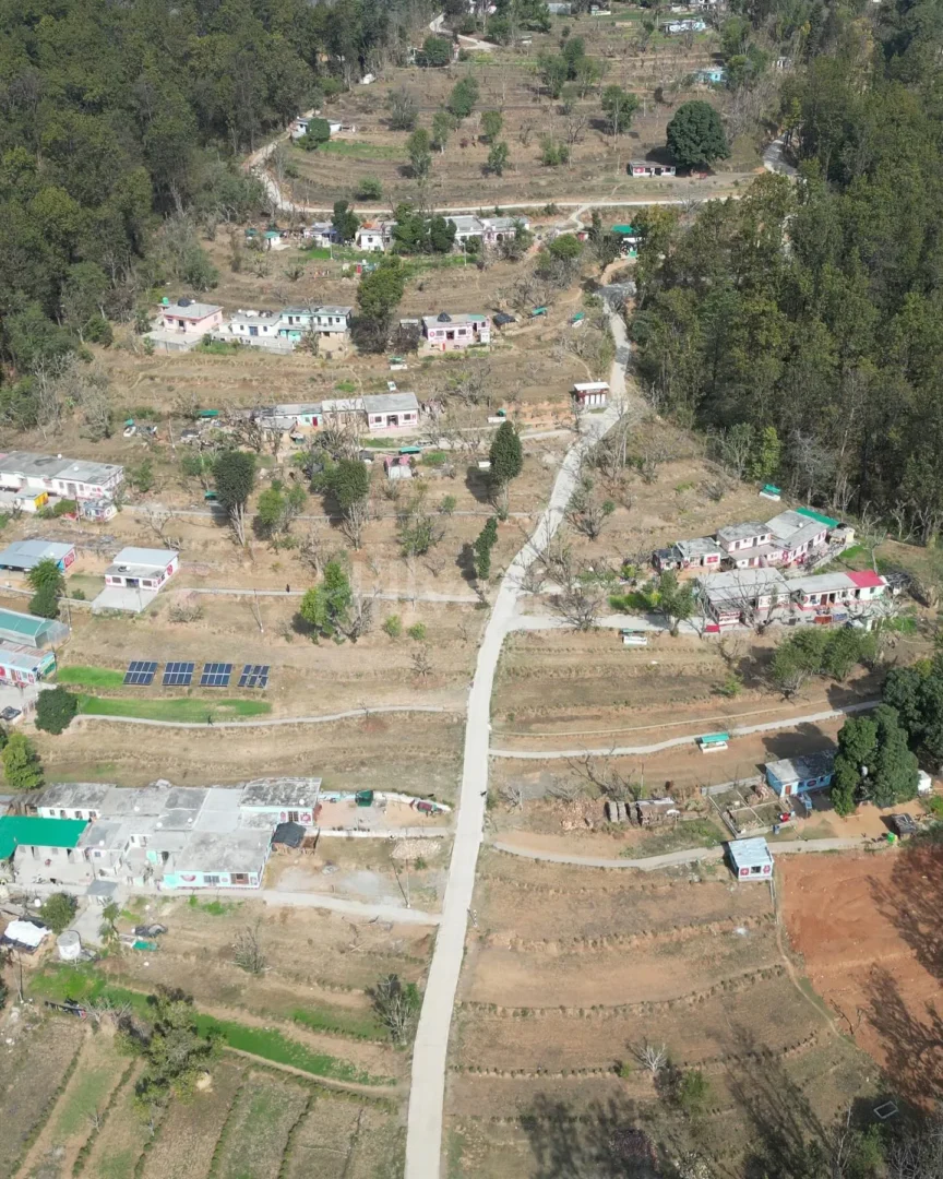 4,340 sq. yd. Residential Land near Aoni Bend in Aoni, Narendra Nagar