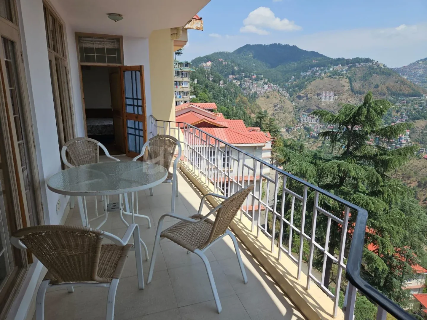 2,000 sq. ft. 4 BHK Apartment in HIMUDA Colony, Kasumpti, Shimla