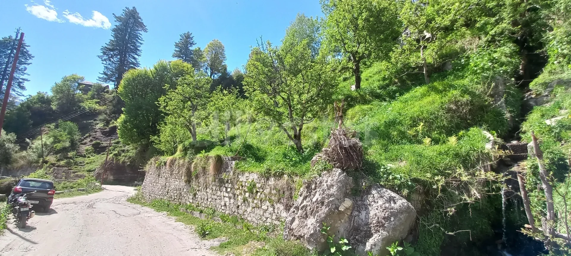 435 sq. yd. Residential Plot near Prini, Naggar Road, Manali
