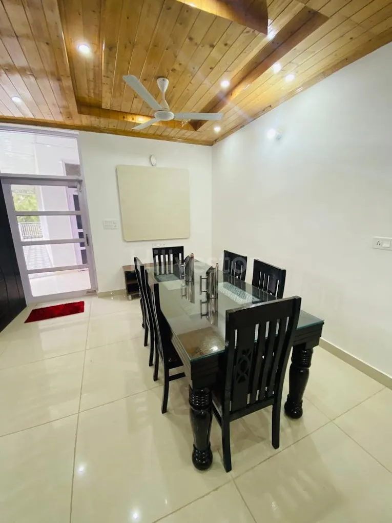 1,450 sq. ft. 2 BHK Apartment in Sky Hill, Garkhal Kanda Road, Kasauli