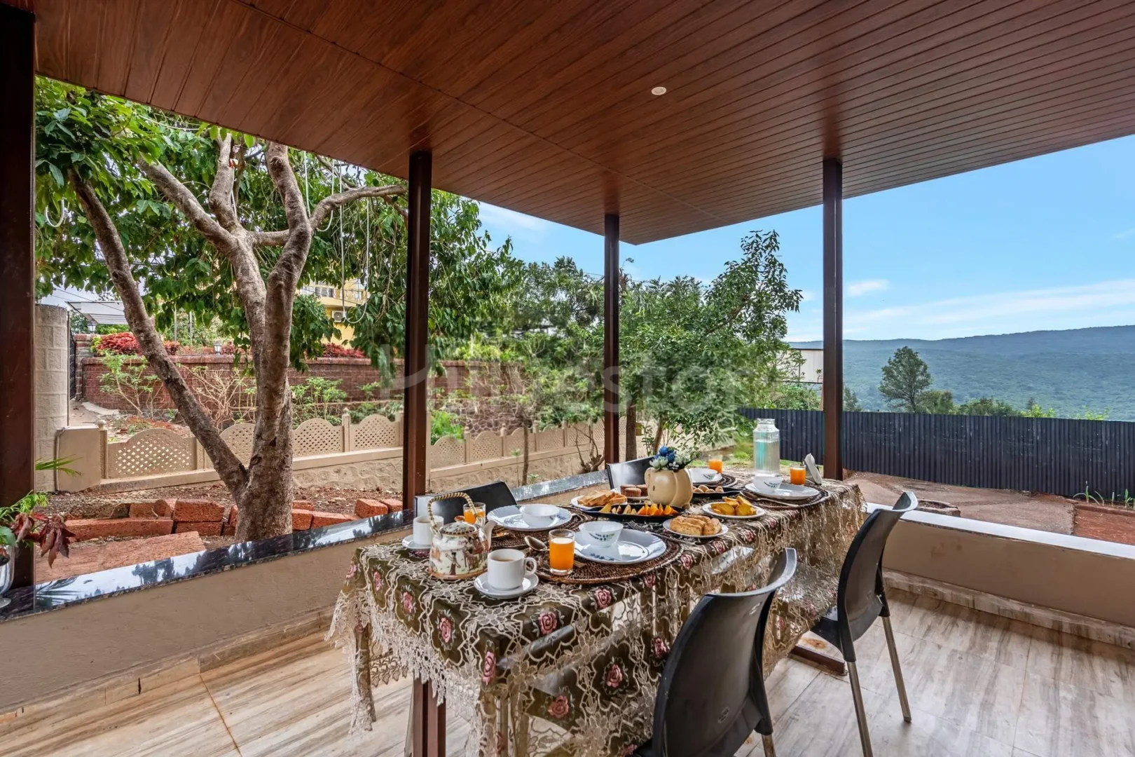 10,000 sq. ft. 8 BHK Villa near Courtyard By Marriott, Metgutad, Mahabaleshwar