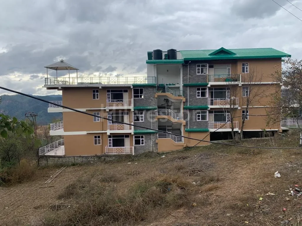 1,400 sq. ft. 3 BHK Apartment near Naldehra Golf Course, Naldehra