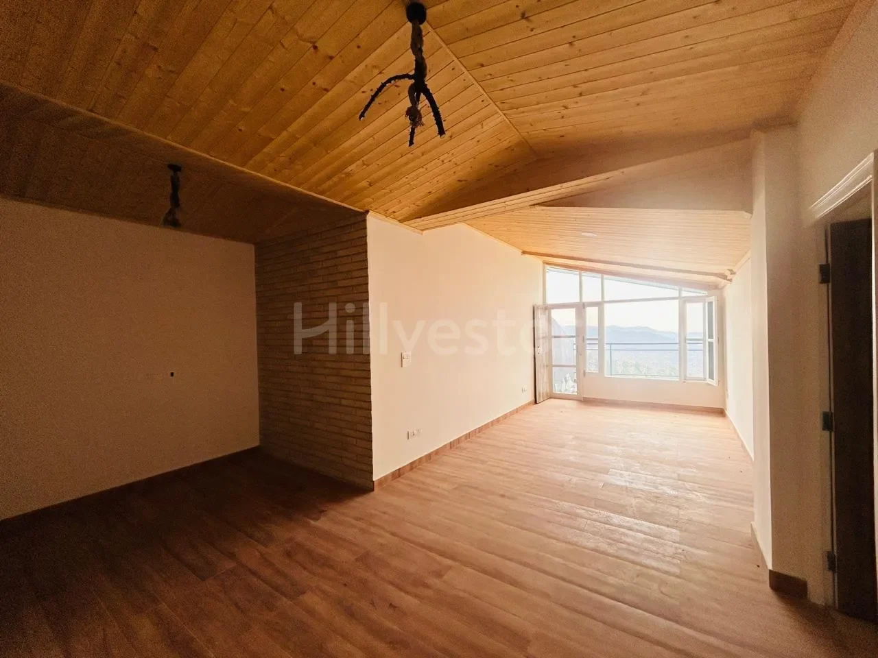 1,600 sq. ft. 3 BHK Apartment near Naldehra Golf Course, Naldehra