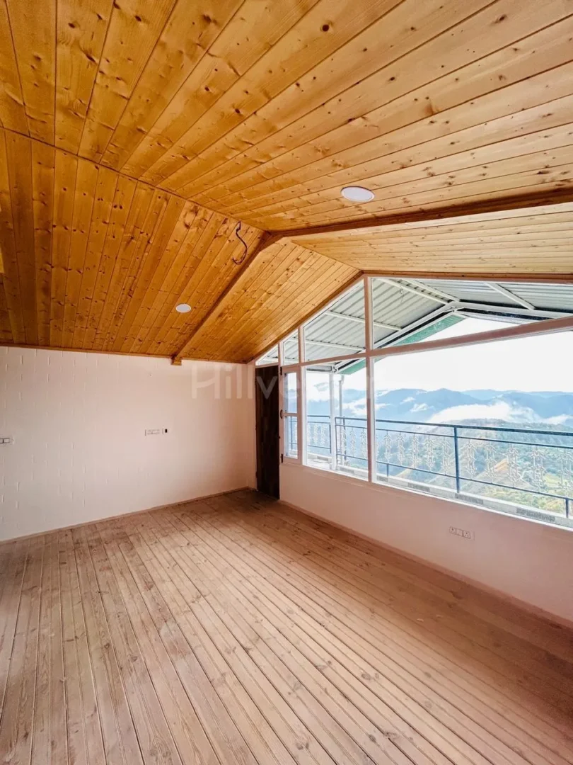 1,600 sq. ft. 3 BHK Apartment near Naldehra Golf Course, Naldehra