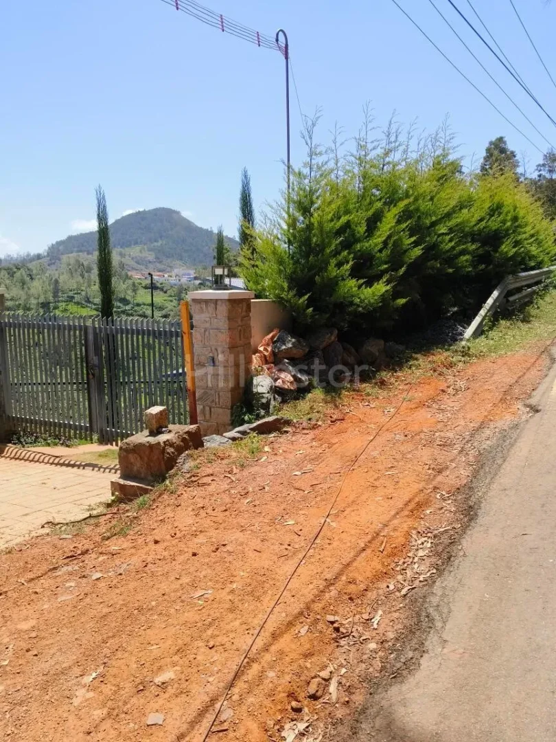 1,936 sq. yd. Residential Land near Ooty Kotagiri Highway, Kotagiri