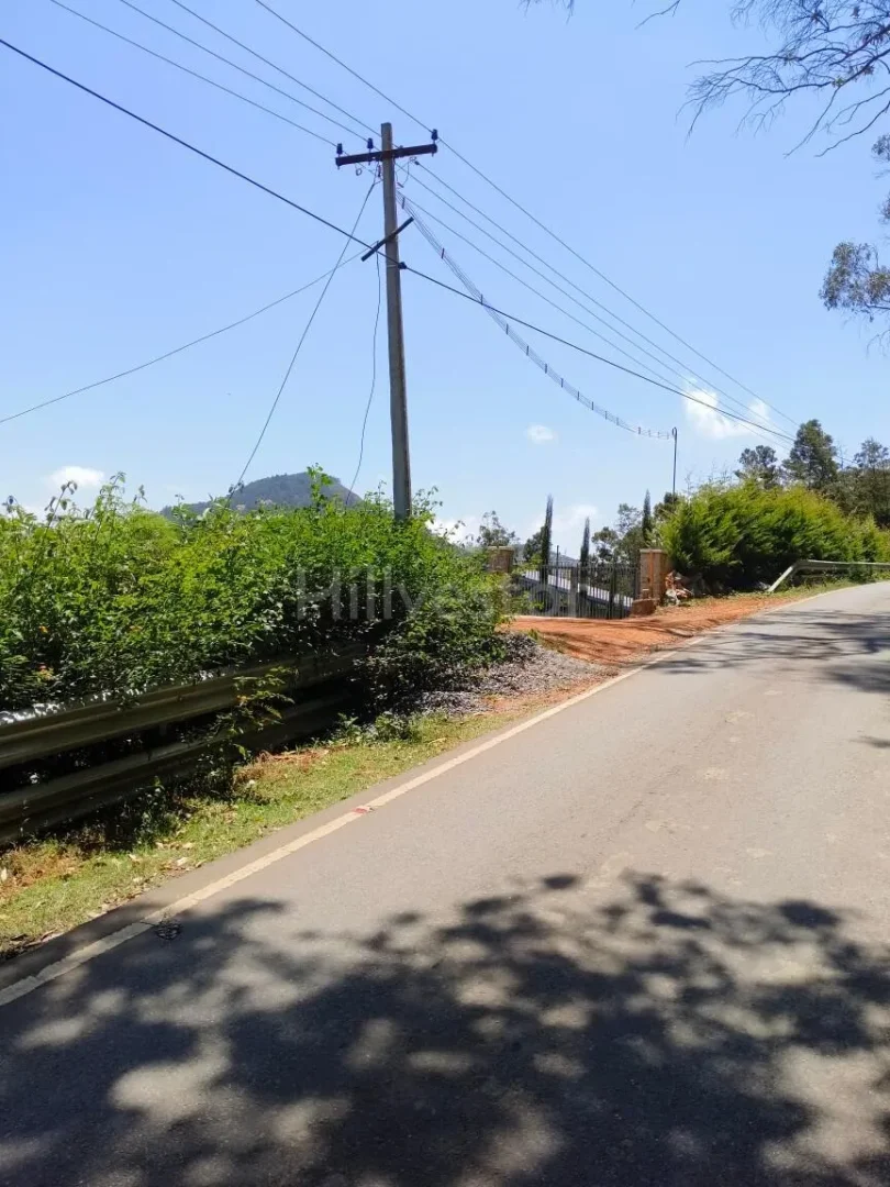 1,936 sq. yd. Residential Land near Ooty Kotagiri Highway, Kotagiri