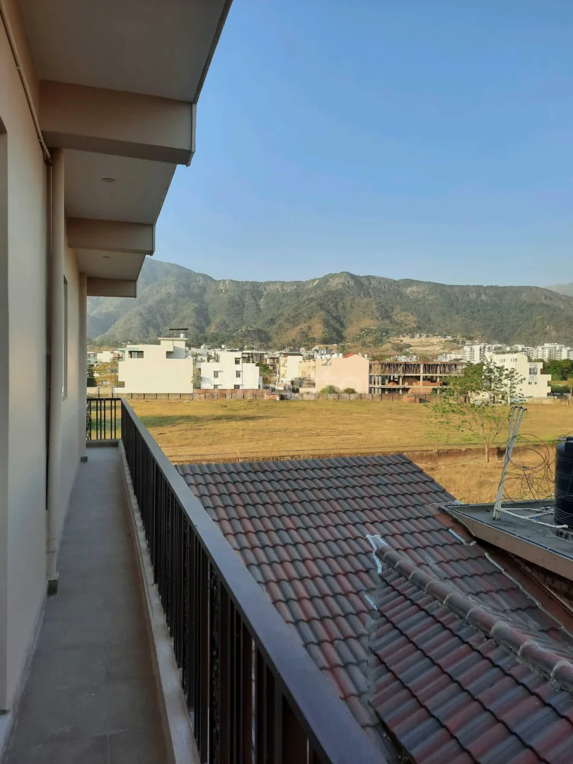 2,000 sq. ft. 3 BHK Apartment in Doon Callisto, Sahastradhara Road, Dehradun