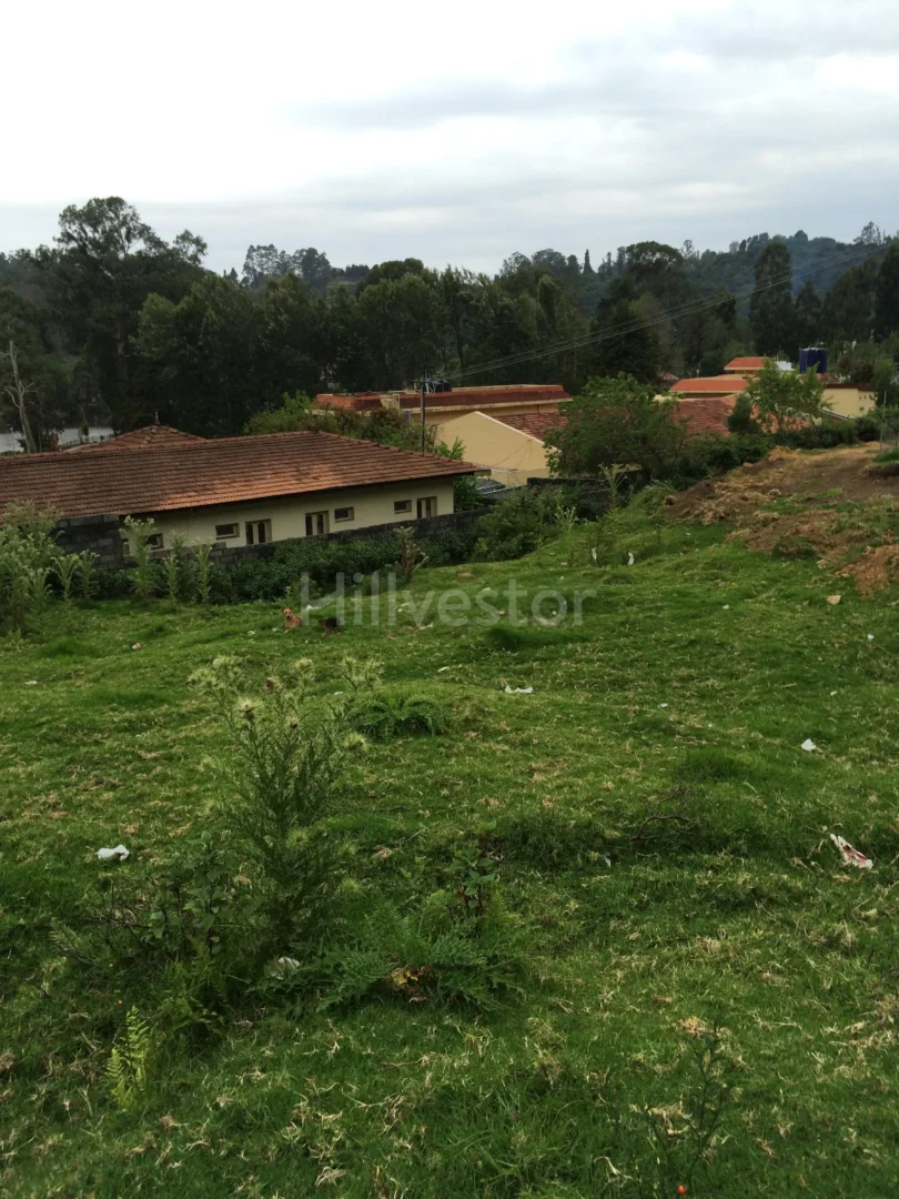 3,485 sq. yd. Residential Land near Kodaikanal Lake, Kodaikanal