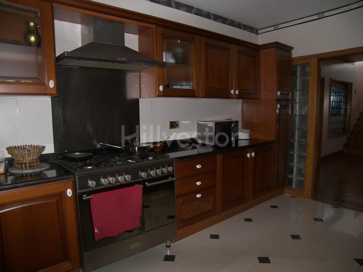 5,000 sq. ft. 5 BHK Villa on Hobart Road, Lovedale, Ooty