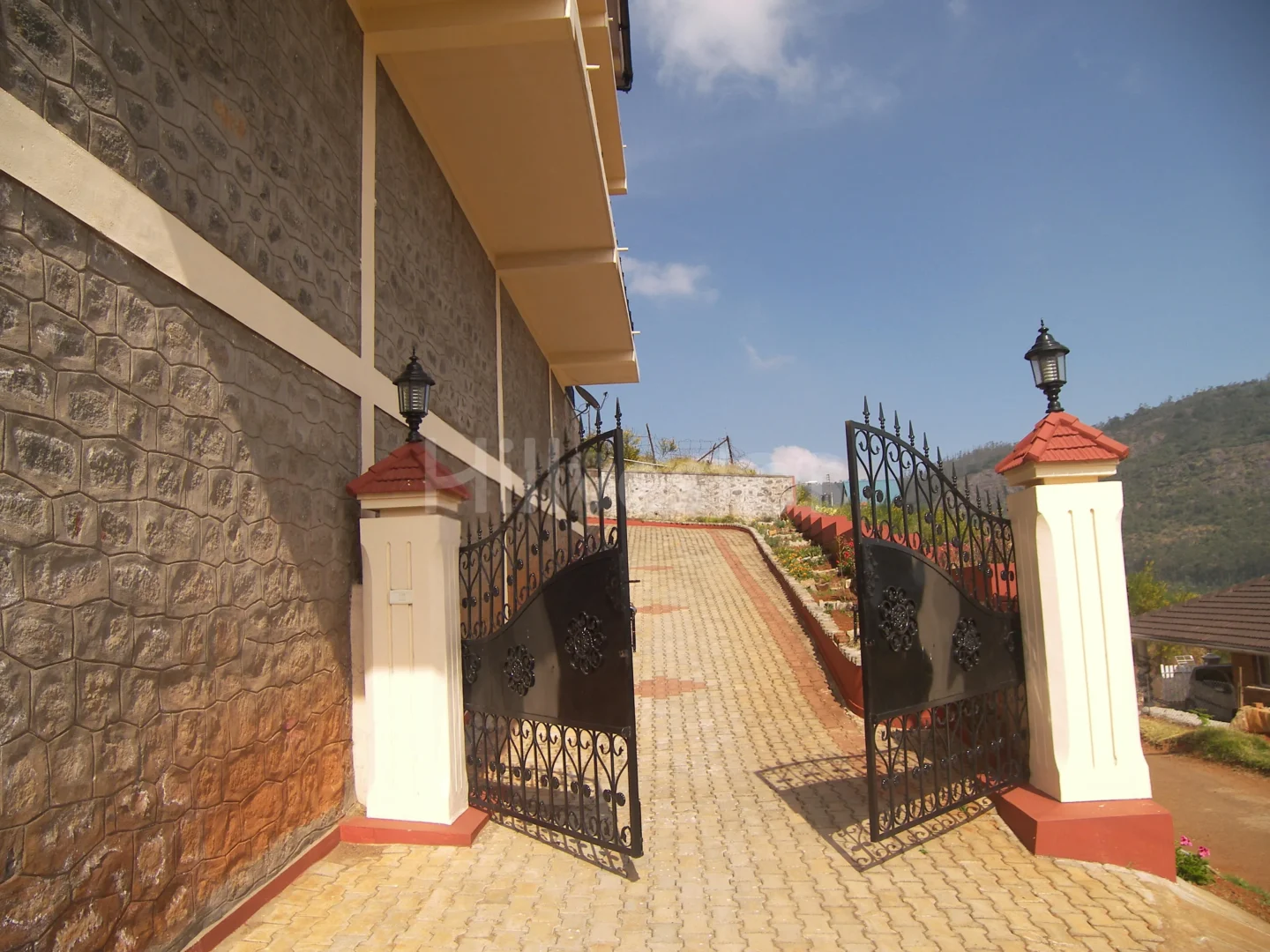 5,000 sq. ft. 5 BHK Villa on Hobart Road, Lovedale, Ooty