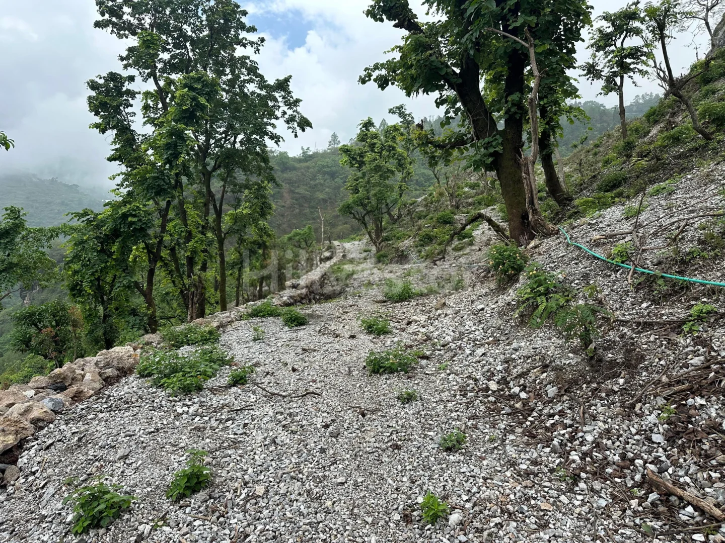 900 sq. yd. Residential Land near Bhatta Falls, Bhatta, Mussoorie