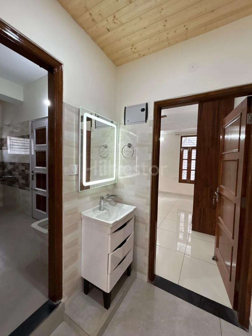 1,400 sq. ft. 3 BHK Apartment near Solan Mall Road, Solan