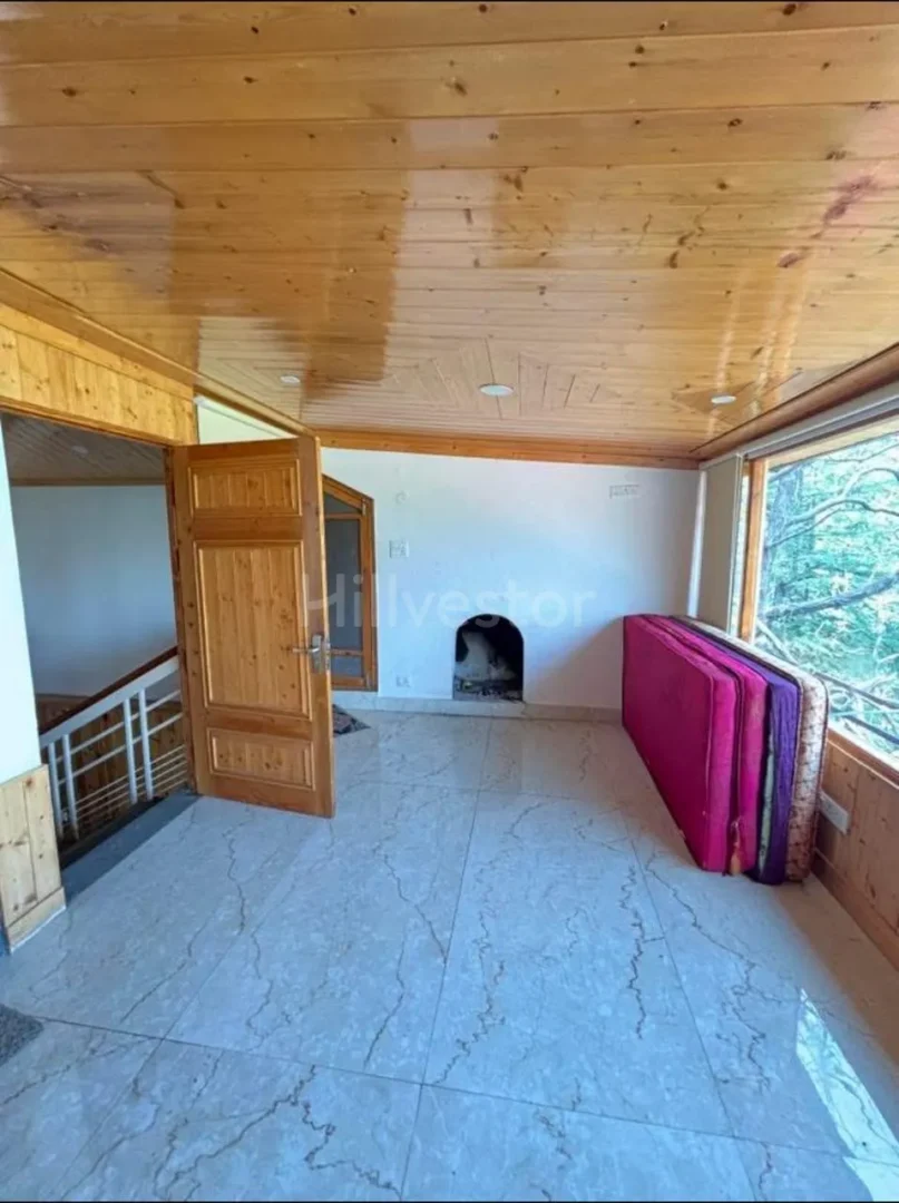 2,400 sq. ft. 6 BHK Apartment near Mall Road, Shimla