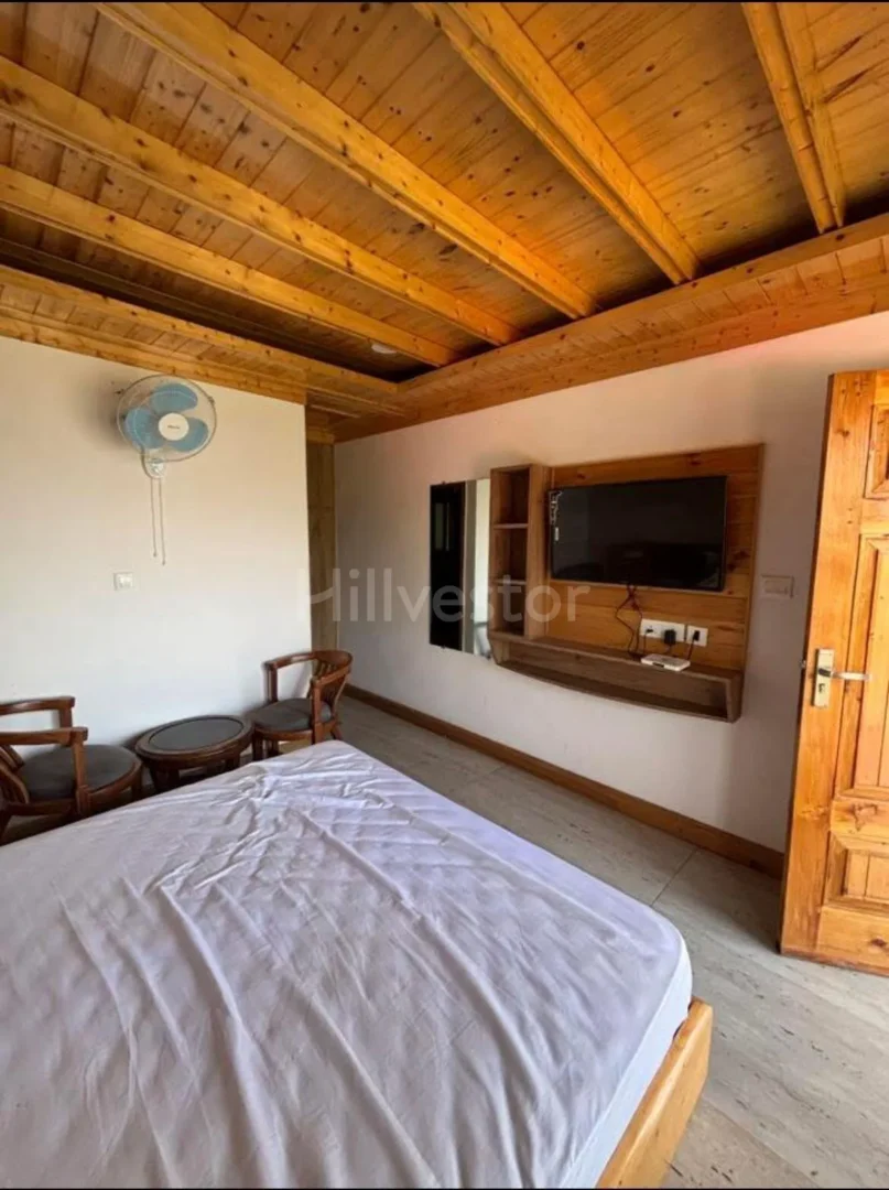 2,400 sq. ft. 6 BHK Apartment near Mall Road, Shimla