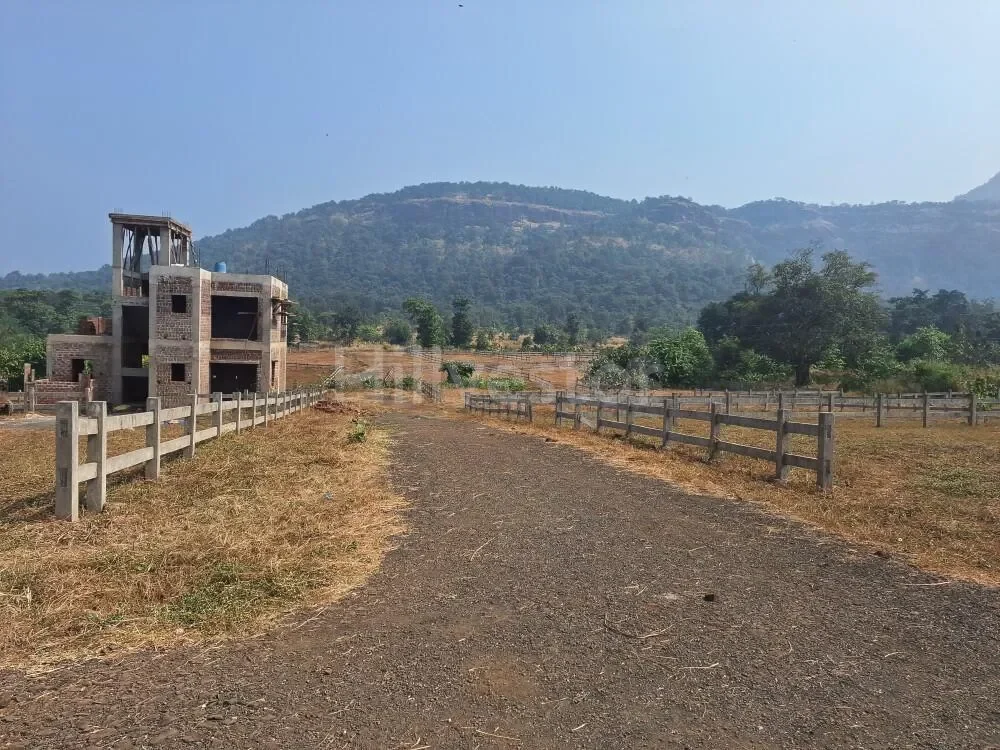 445 sq. yd. Residential Plot in Pimpalpada, Karjat