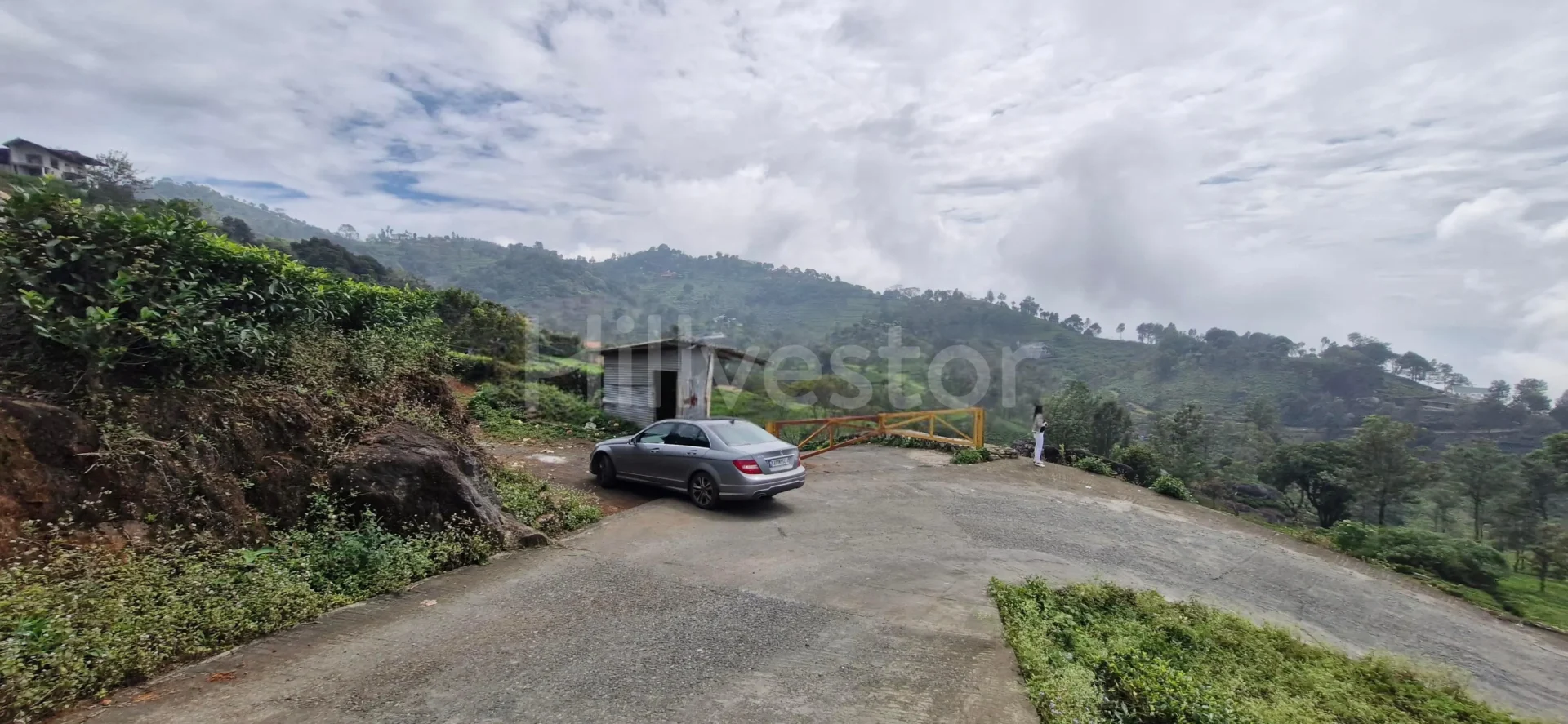 1,017 sq. yd. Residential Land near John Sullivan Memorial, Kotagiri