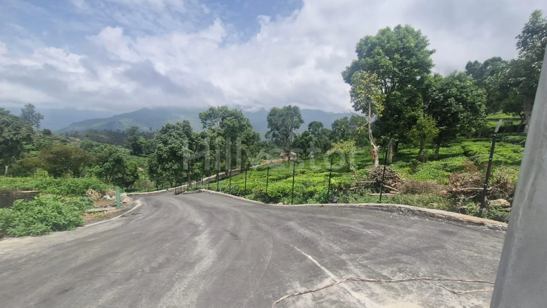 1,017 sq. yd. Residential Land near John Sullivan Memorial, Kotagiri