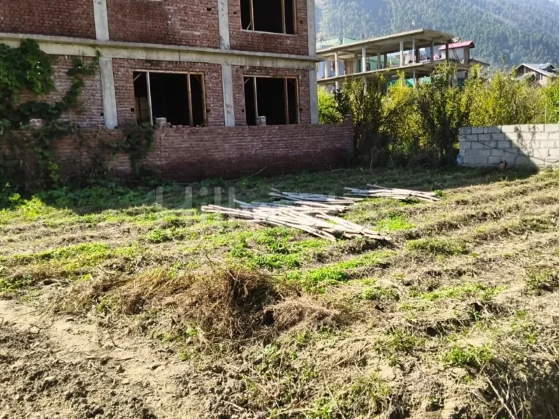 338 sq. yd. Residential Plot in Shamshi, Kullu