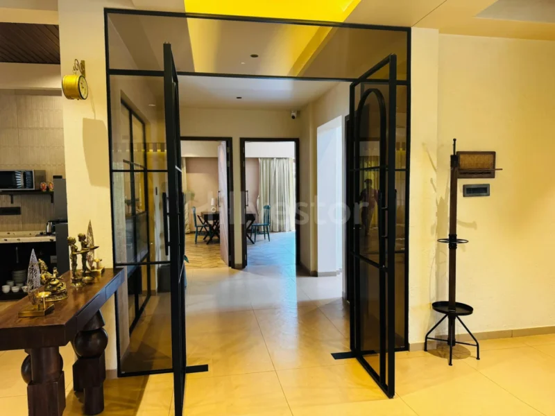10,000 sq. ft. 6 BHK Villa near Pej River, Karjat