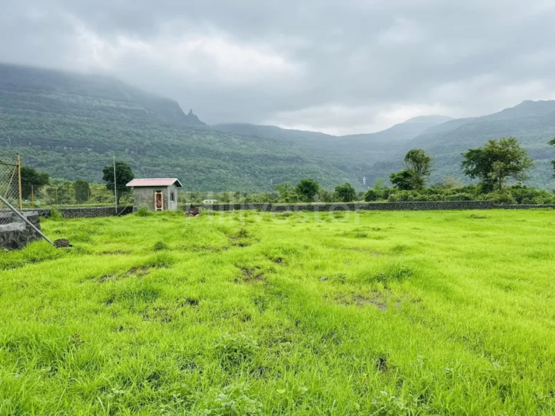 7,260 sq. yd. Residential Land near Radisson Blu, Karjat